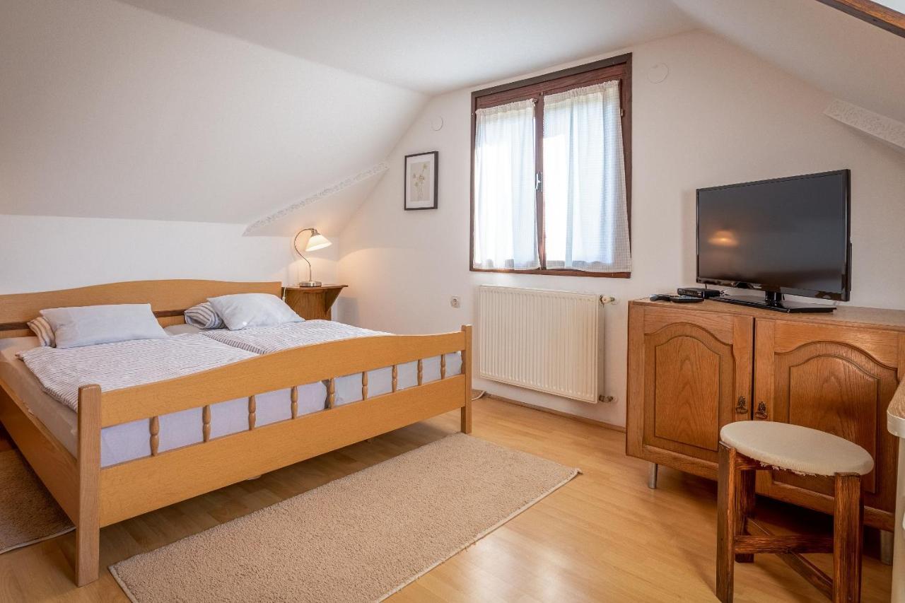 Farmstay Kotic Slunj Eksteriør bilde